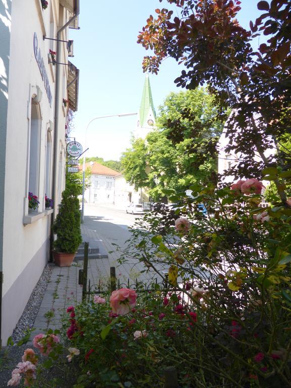 Linde, Garni Hotel 3*